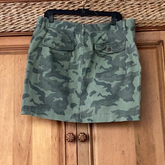 🌻NWOT Old Navy So Fun Size 14 Awesome Camo Style Skirt Wardrobe Must Have 🌻 - Picture 6 of 10